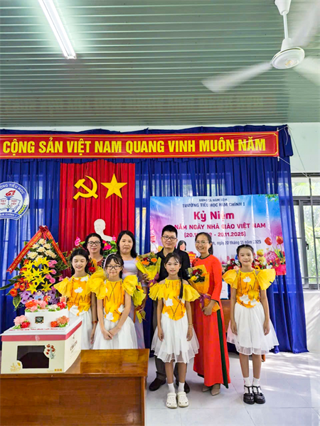 Hình Ảnh Trang Chủ12