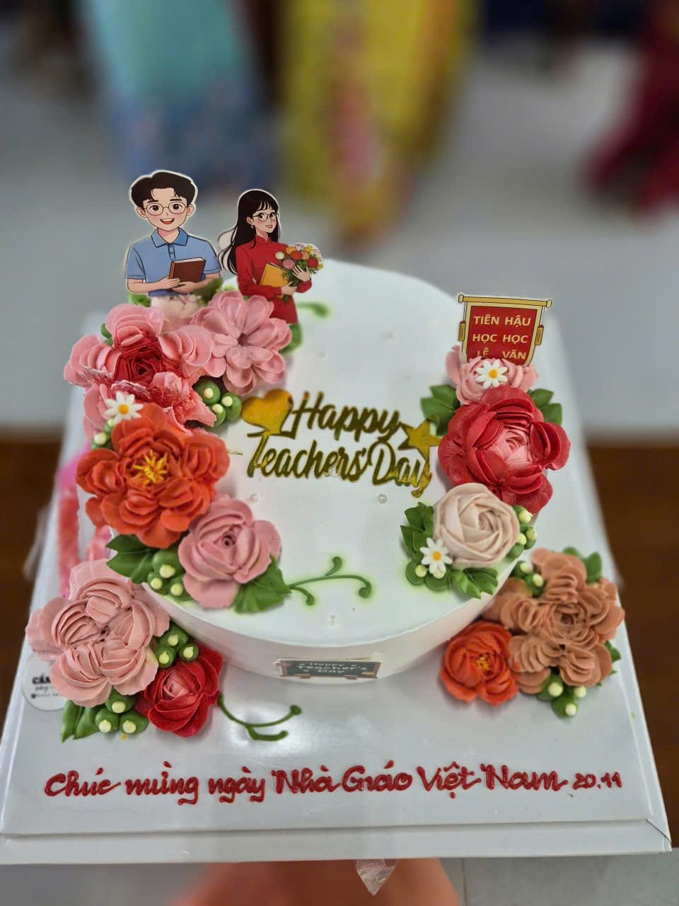 Trường Tiểu học Hàm Chính 1 họp mặt kỷ niệm 43 năm Ngày Nhà giáo Việt Nam